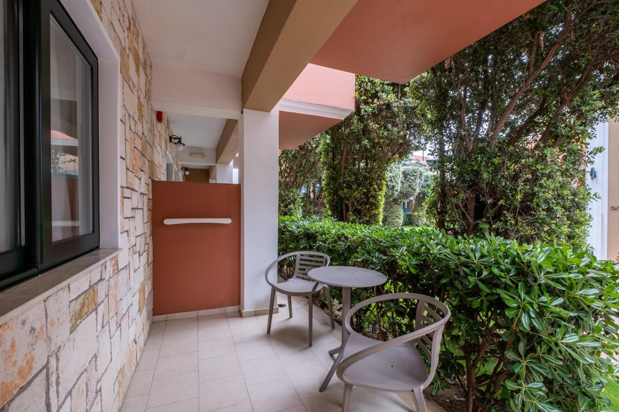 Superior Double Room with Garden View
